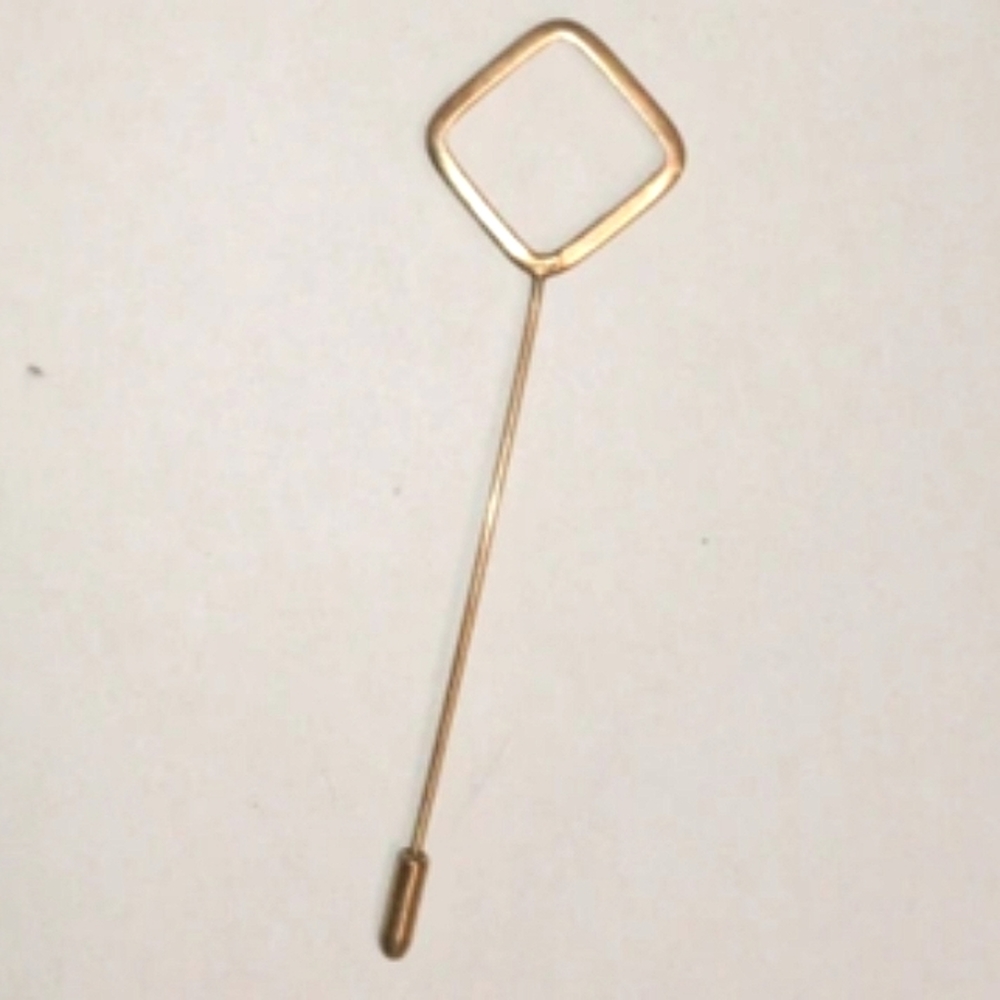 Vintage Gold Tone Lapel/Hat Pin/Scarf Pin